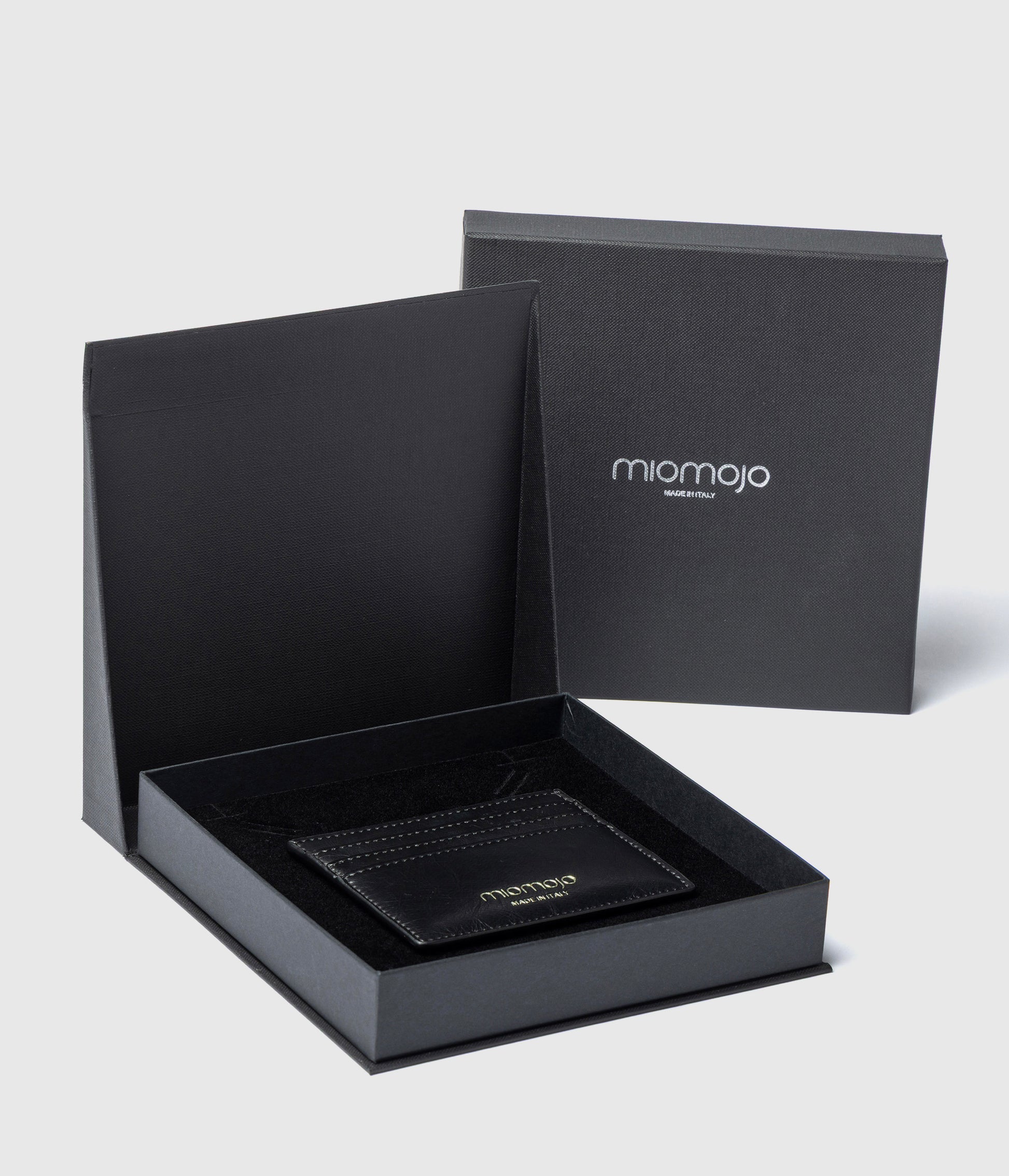 Leo Card Holder - Black (Olive-based)