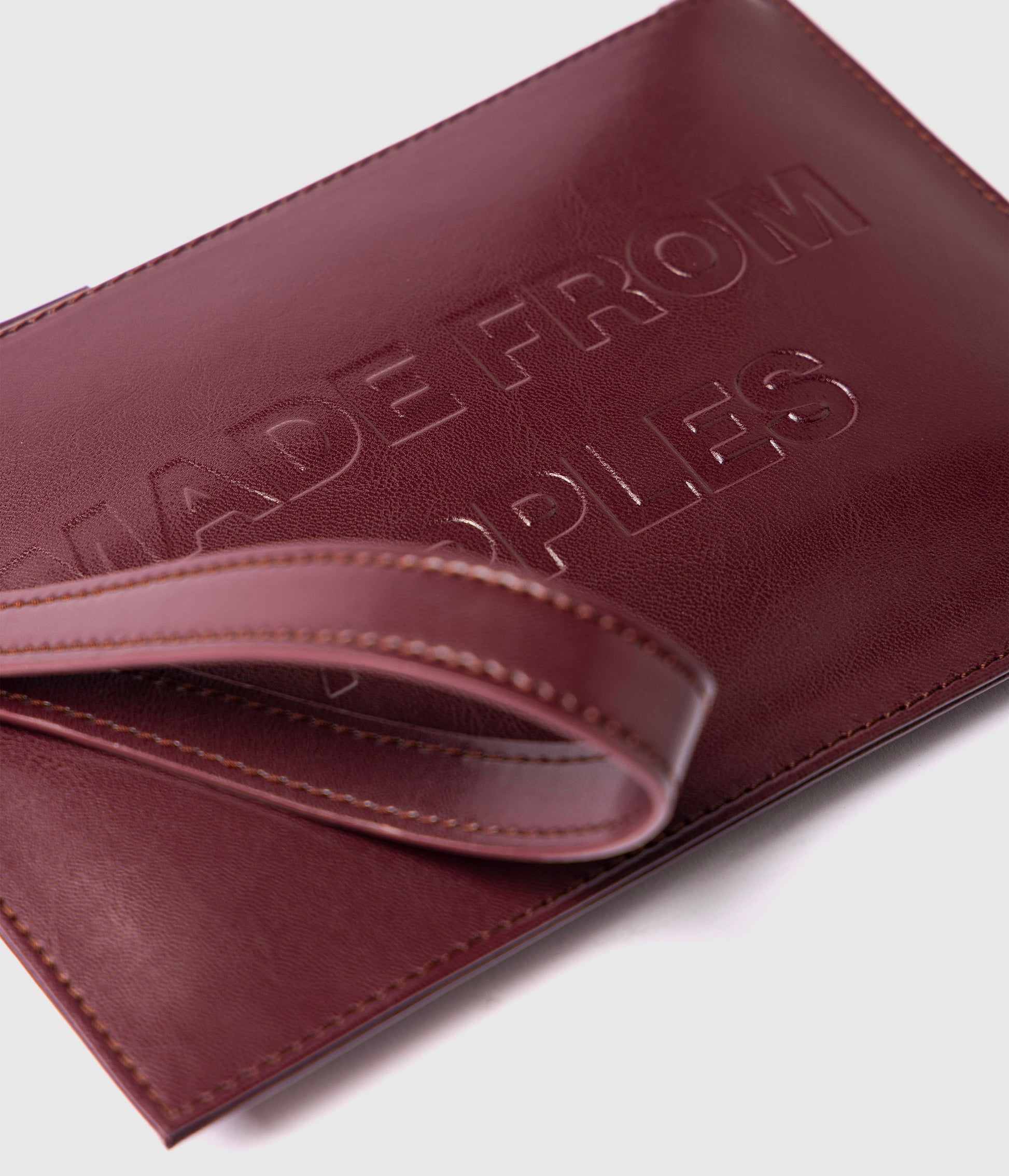 Orion Pouch - Rubino (a base di mela)