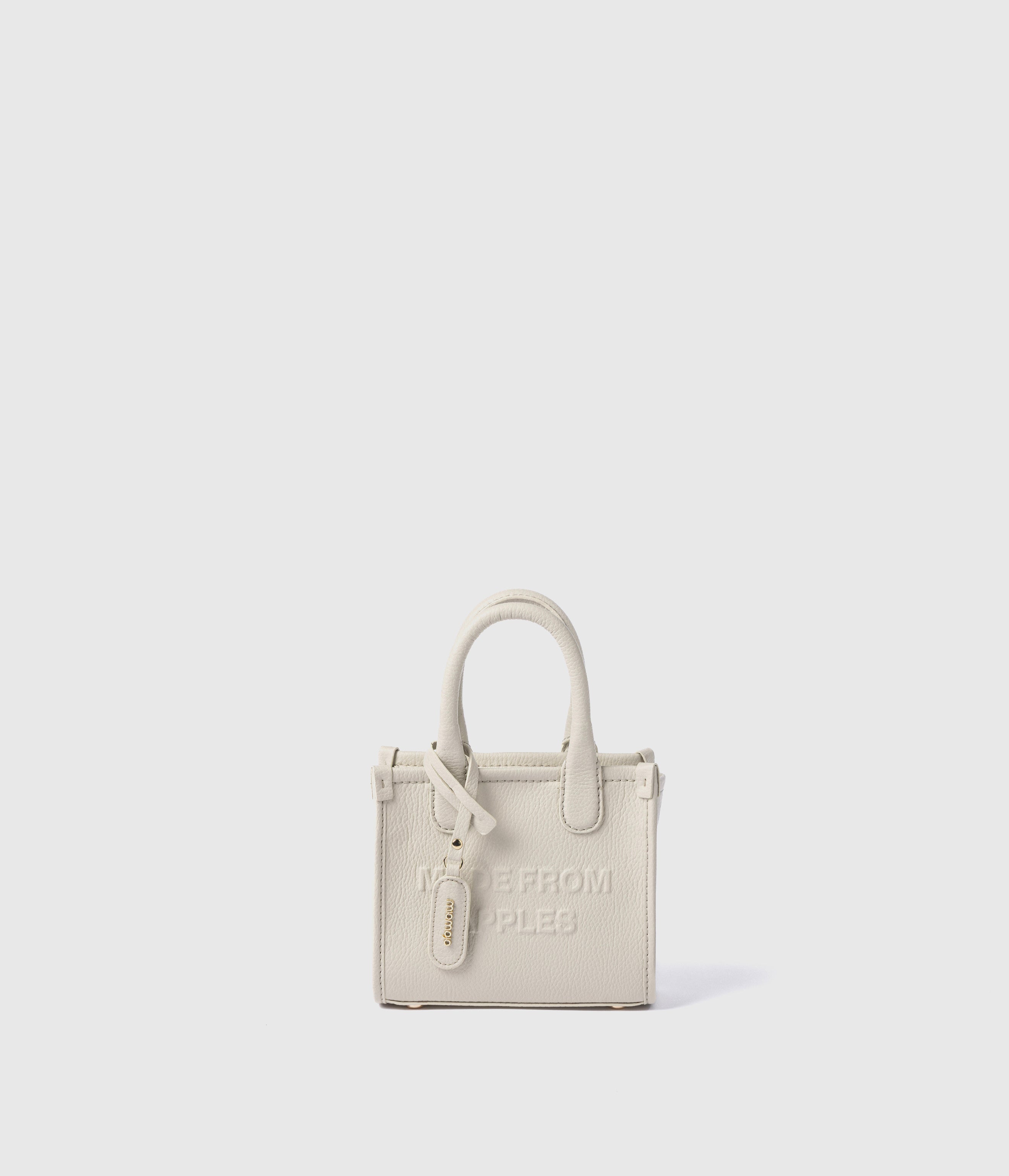 Zeus duffle bag black: vegan bag | Olives | Miomojo Zeus duffle bag black: vegan bag | Olives | Miomojo