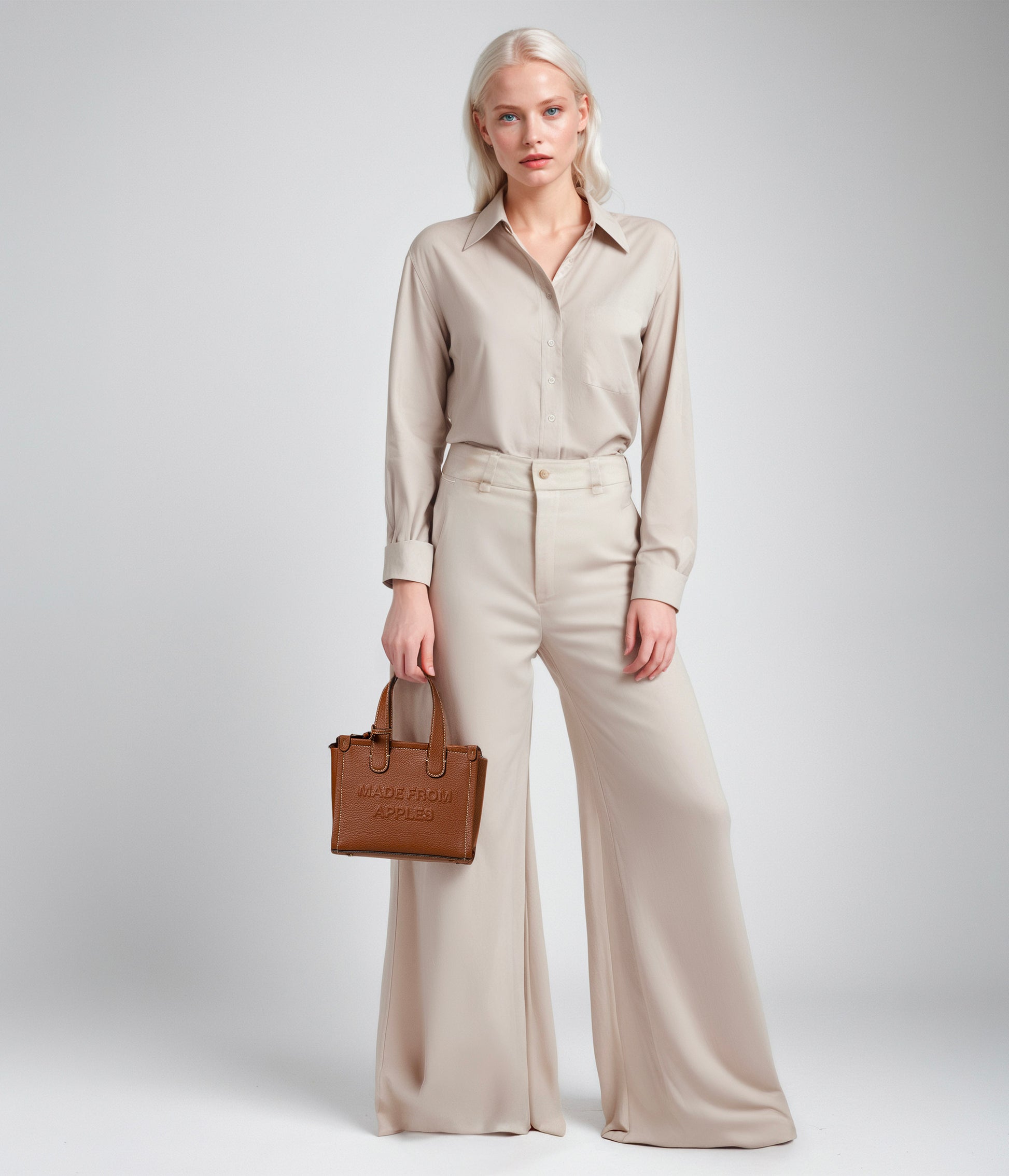 Alima Tote S - Cognac (a base di mela)