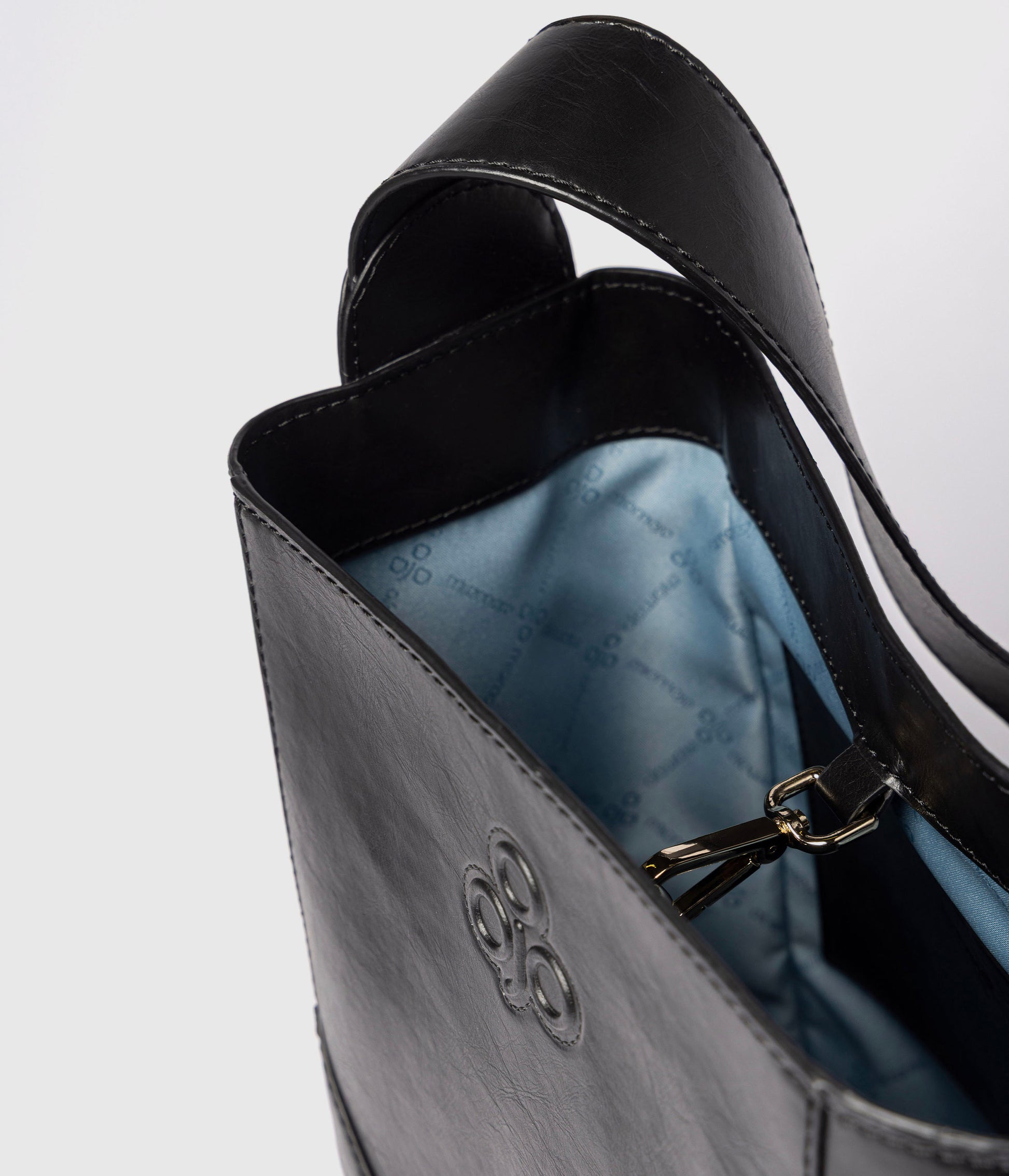 Aria Secchiello - Nero (a base di olive)