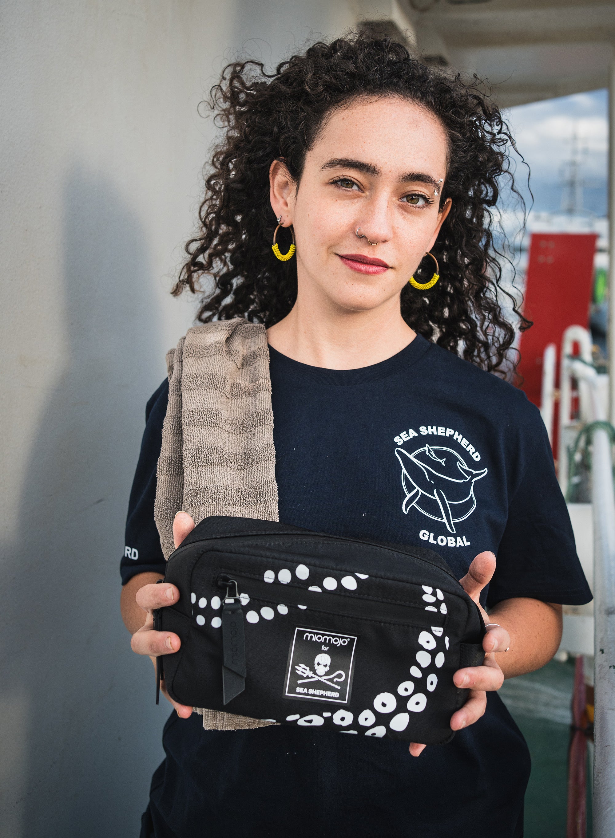 Limited Edition Miomojo x Sea Shepherd Washbag | Recycled fabric